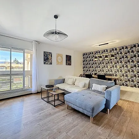 Spacieux Montferrand Apartment *